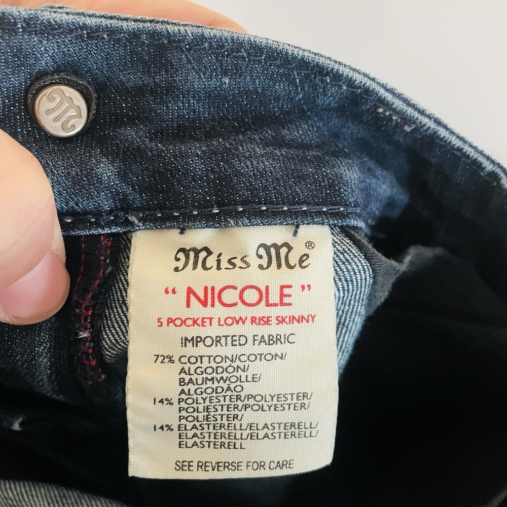 EUC Miss Me Nicole 5 Pocket‎ Low Rise Skinny Jeans Dark Wash Whiskered 25x30 - Picture 7 of 9